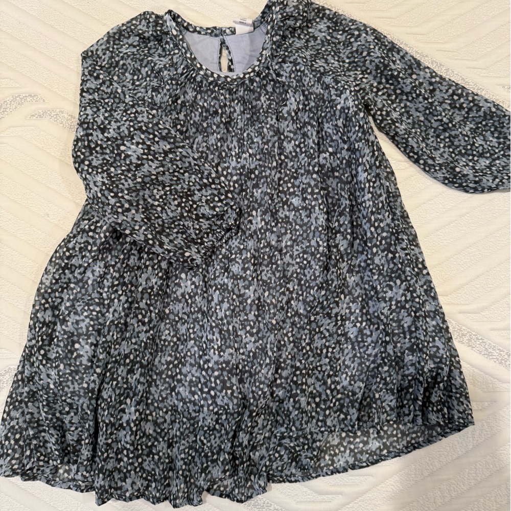 GAP Monochrome Patterned Top - Picture 2 of 4